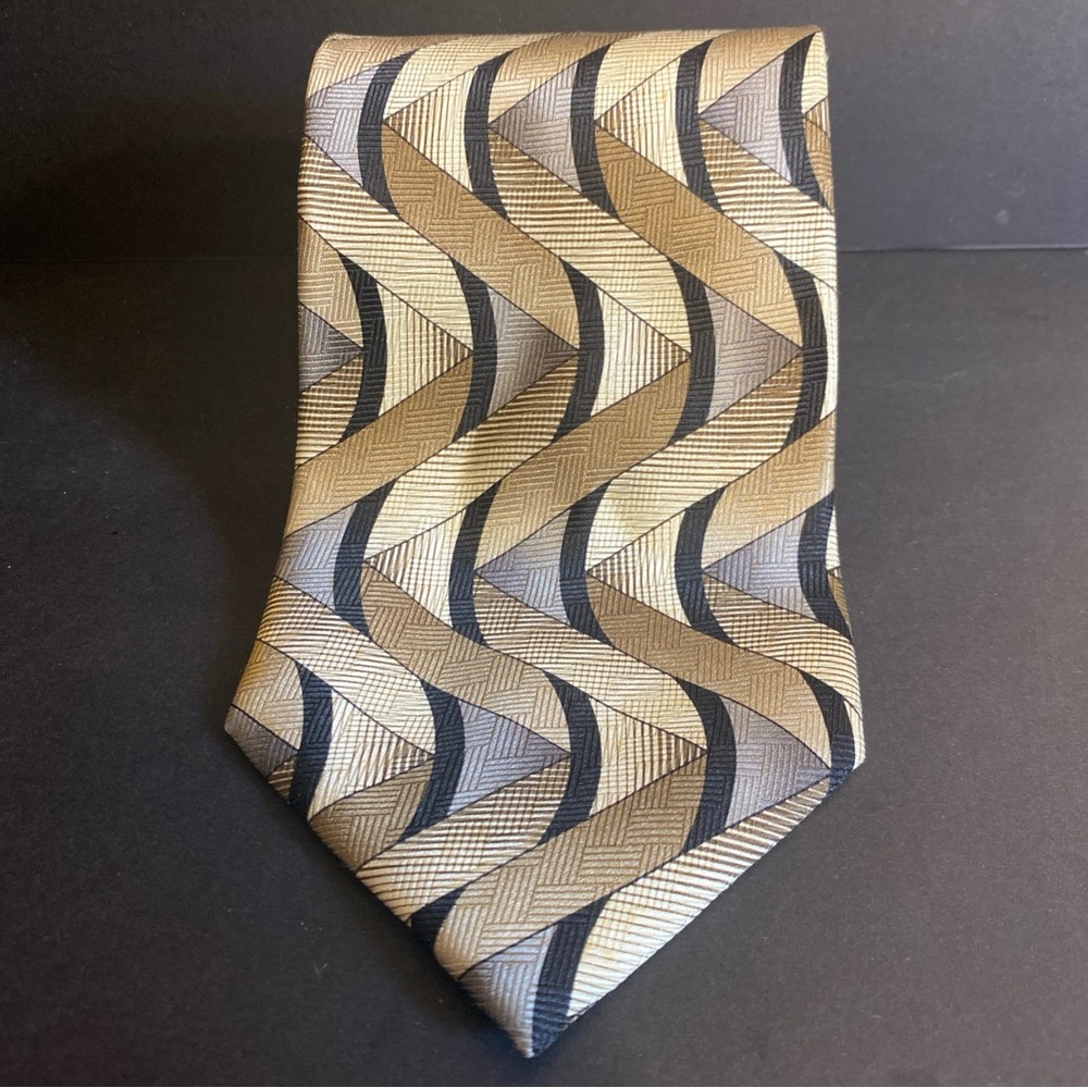 DANIELLI MILANO NECKTIE TIE 100% Silk Italian Hand Made 58X3 Gray Gold Bronze